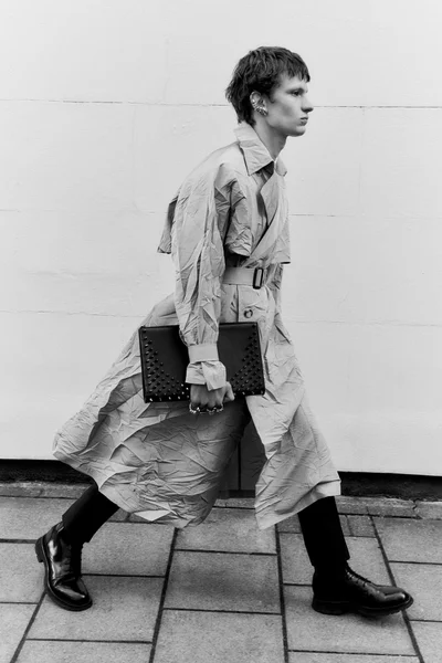 Look 9